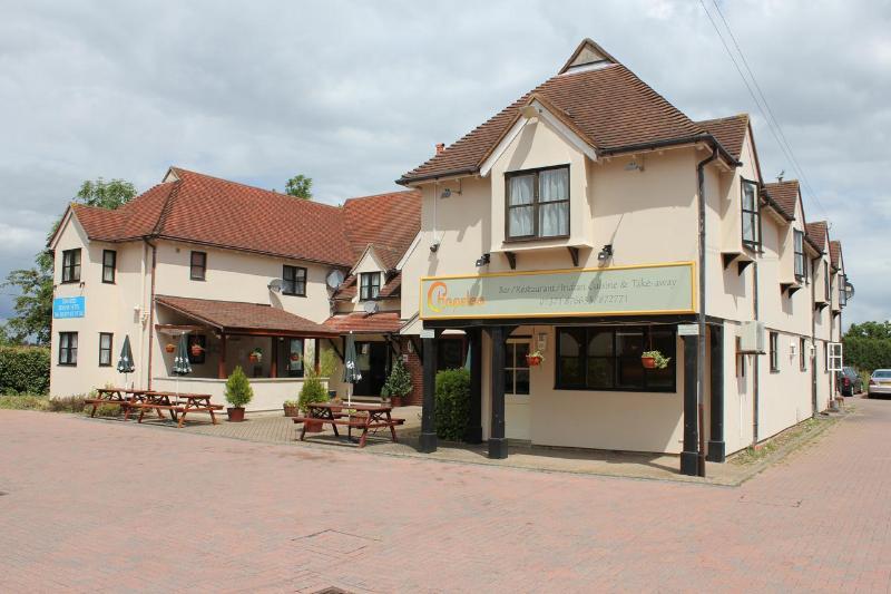 Stansted Skyline Hotel Great Dunmow Eksteriør bilde